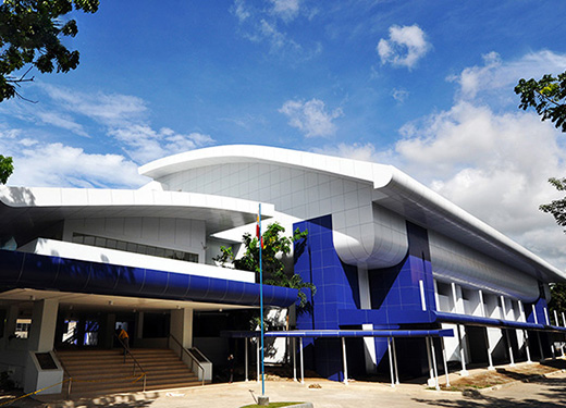 Gimnasium Universitas Sains dan Teknologi Mindanao, Filipina